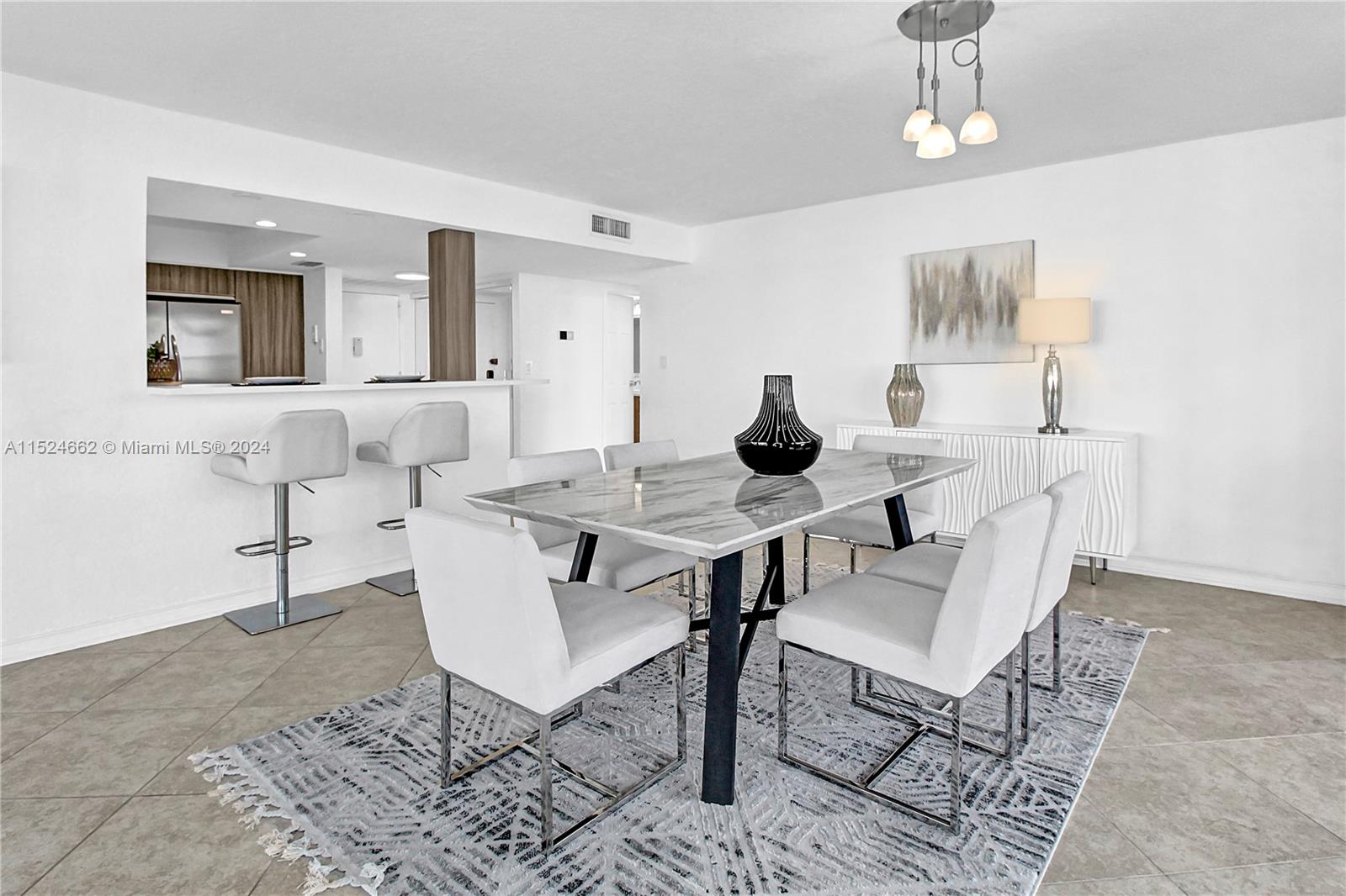 800 Parkview Dr 821, Hallandale Beach, Florida 33009, 2 Bedrooms Bedrooms, ,2 BathroomsBathrooms,Residential,For Sale,800 Parkview Dr 821,A11524662