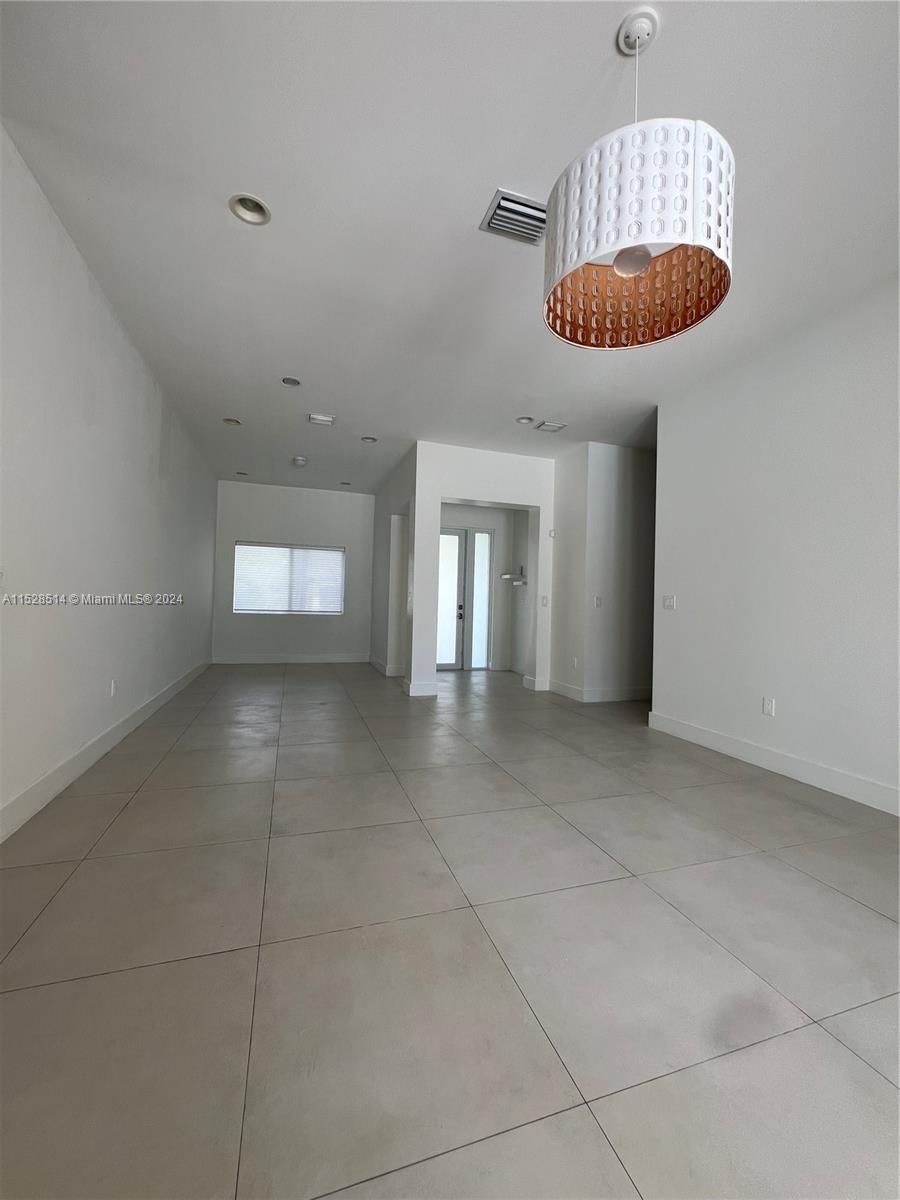 Miami, Florida 33176, 4 Bedrooms Bedrooms, ,4 BathroomsBathrooms,Residentiallease,For Rent,A11528514