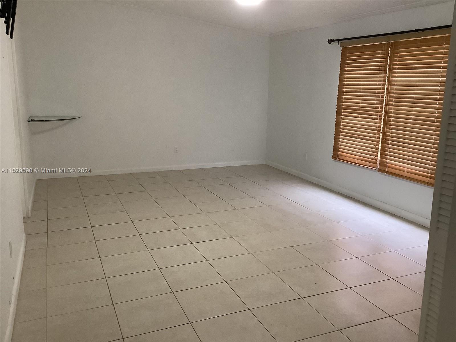 Miami, Florida 33187, 3 Bedrooms Bedrooms, ,2 BathroomsBathrooms,Residential,For Sale,A11529590