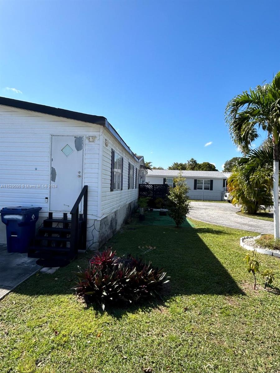 Miami, Florida 33187, 3 Bedrooms Bedrooms, ,2 BathroomsBathrooms,Residential,For Sale,A11529590