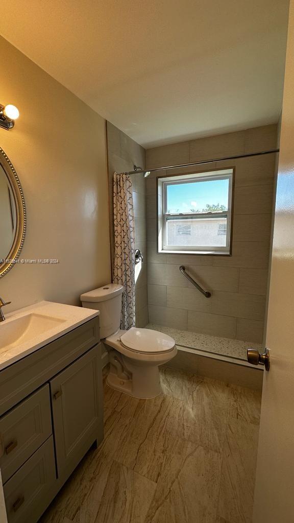 7480 SW 10th Ct 202A, North Lauderdale, Florida 33068, 3 Bedrooms Bedrooms, ,2 BathroomsBathrooms,Residentiallease,For Rent,7480 SW 10th Ct 202A,A11529641