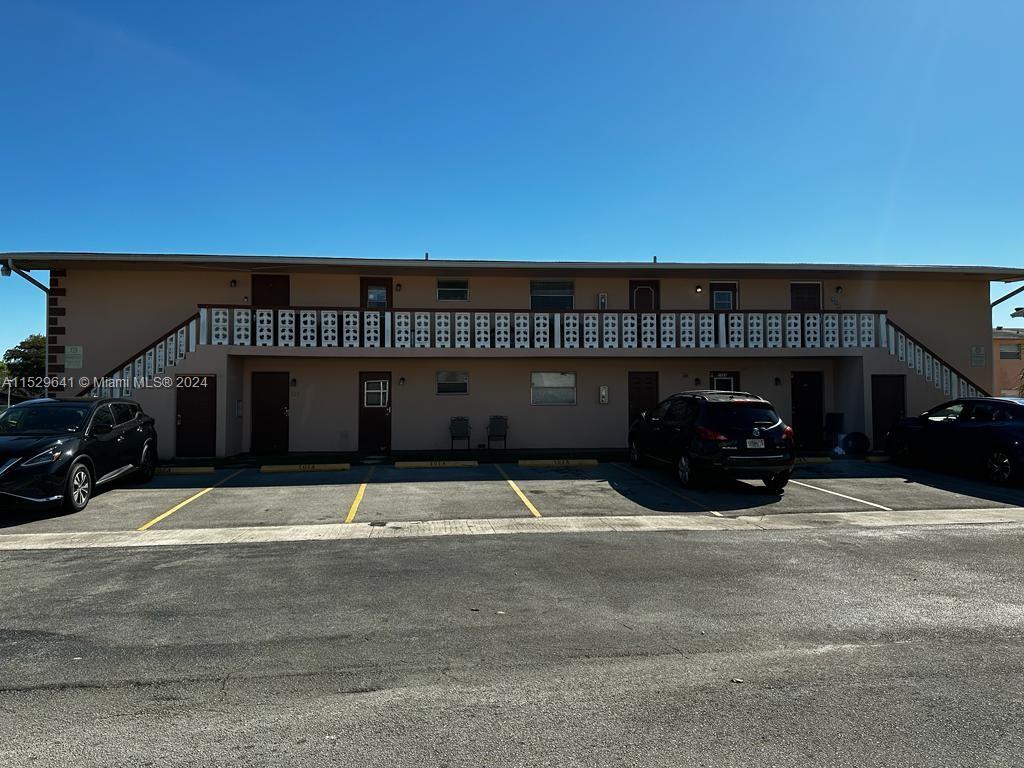 7480 SW 10th Ct 202A, North Lauderdale, Florida 33068, 3 Bedrooms Bedrooms, ,2 BathroomsBathrooms,Residentiallease,For Rent,7480 SW 10th Ct 202A,A11529641