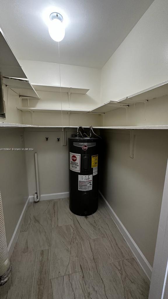 7480 SW 10th Ct 202A, North Lauderdale, Florida 33068, 3 Bedrooms Bedrooms, ,2 BathroomsBathrooms,Residentiallease,For Rent,7480 SW 10th Ct 202A,A11529641