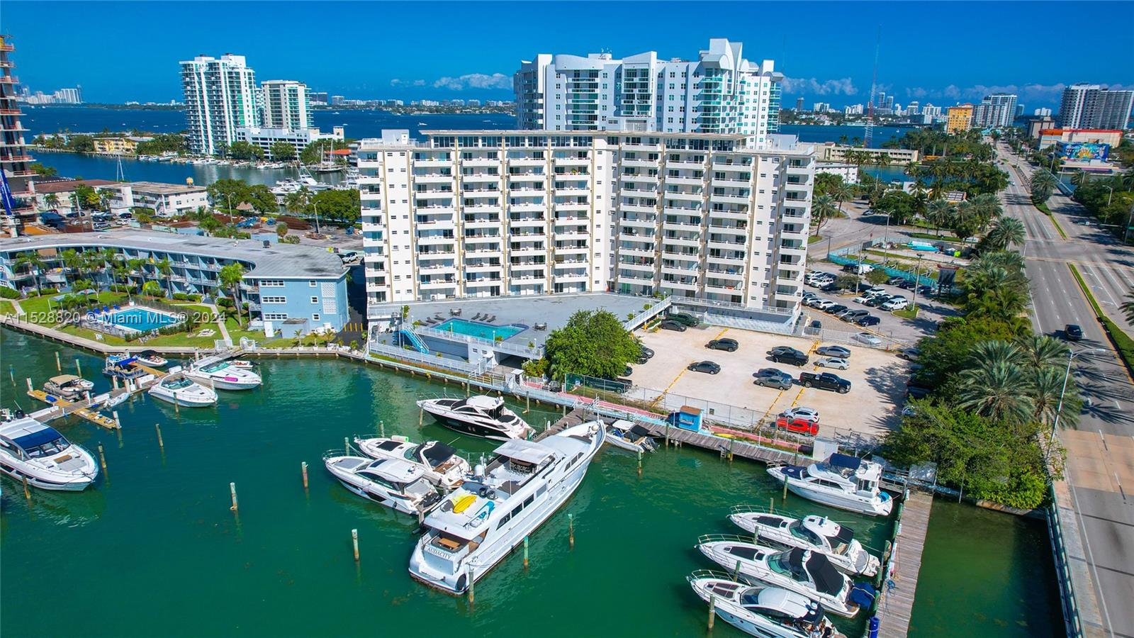 7904 West Dr 501, North Bay Village, Florida 33141, 1 Bedroom Bedrooms, ,1 BathroomBathrooms,Residential,For Sale,7904 West Dr 501,A11528820