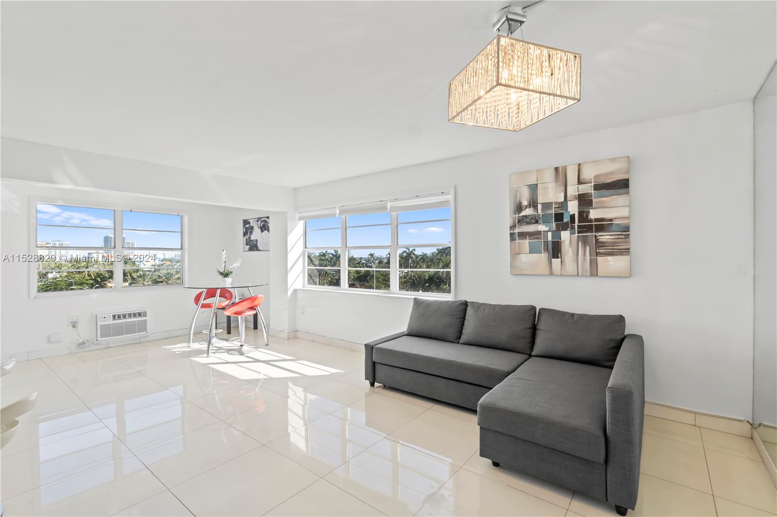 7904 West Dr 501, North Bay Village, Florida 33141, 1 Bedroom Bedrooms, ,1 BathroomBathrooms,Residential,For Sale,7904 West Dr 501,A11528820