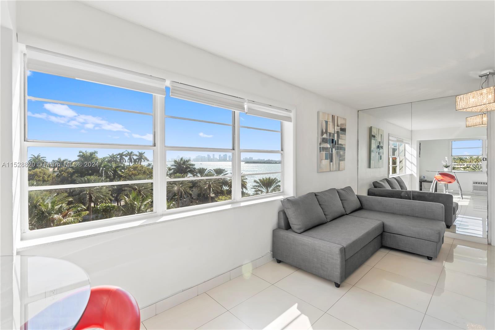 7904 West Dr 501, North Bay Village, Florida 33141, 1 Bedroom Bedrooms, ,1 BathroomBathrooms,Residential,For Sale,7904 West Dr 501,A11528820