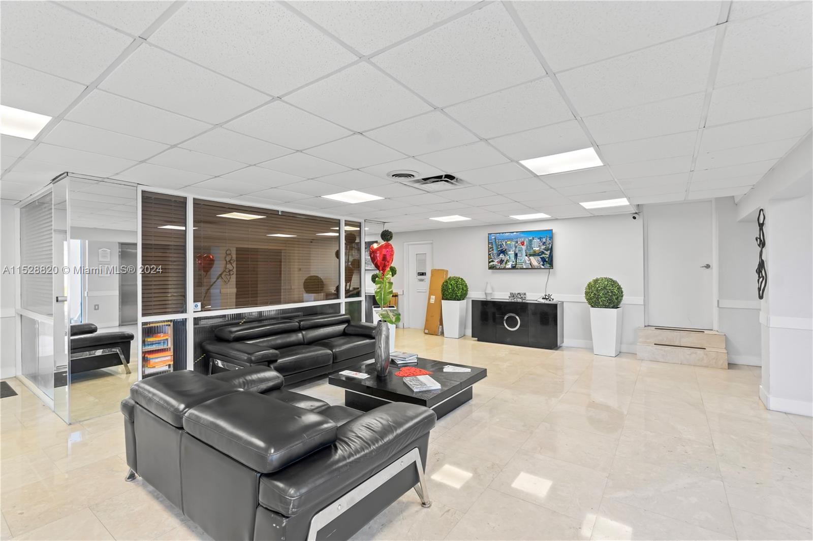 7904 West Dr 501, North Bay Village, Florida 33141, 1 Bedroom Bedrooms, ,1 BathroomBathrooms,Residential,For Sale,7904 West Dr 501,A11528820
