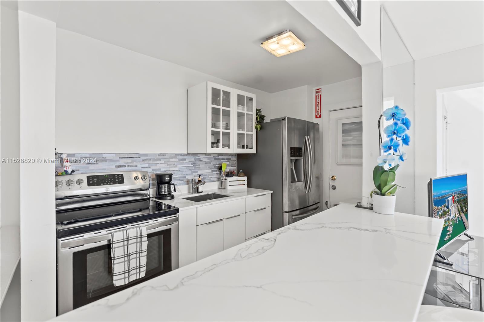 7904 West Dr 501, North Bay Village, Florida 33141, 1 Bedroom Bedrooms, ,1 BathroomBathrooms,Residential,For Sale,7904 West Dr 501,A11528820