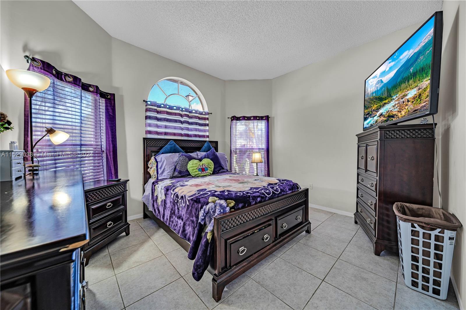 1630 SE 23rd St, Homestead, Florida 33035, 4 Bedrooms Bedrooms, ,2 BathroomsBathrooms,Residential,For Sale,1630 SE 23rd St,A11529638