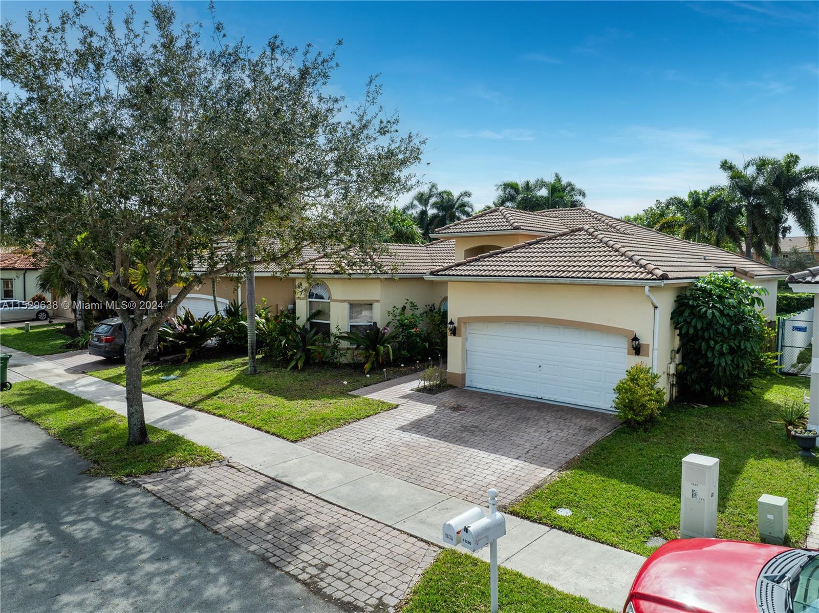 1630 SE 23rd St, Homestead, Florida 33035, 4 Bedrooms Bedrooms, ,2 BathroomsBathrooms,Residential,For Sale,1630 SE 23rd St,A11529638