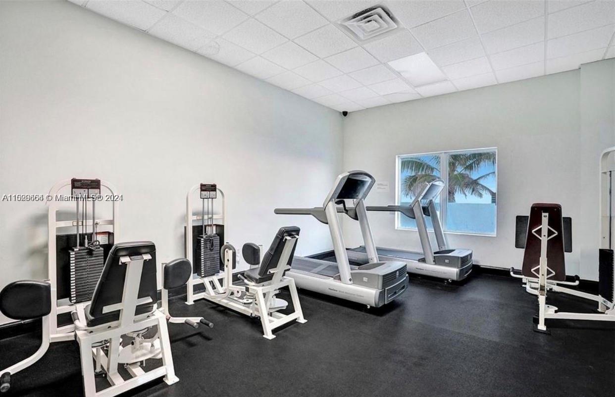 3725 S Ocean Dr 809, Hollywood, Florida 33019, 1 Bedroom Bedrooms, ,1 BathroomBathrooms,Residentiallease,For Rent,3725 S Ocean Dr 809,A11529664