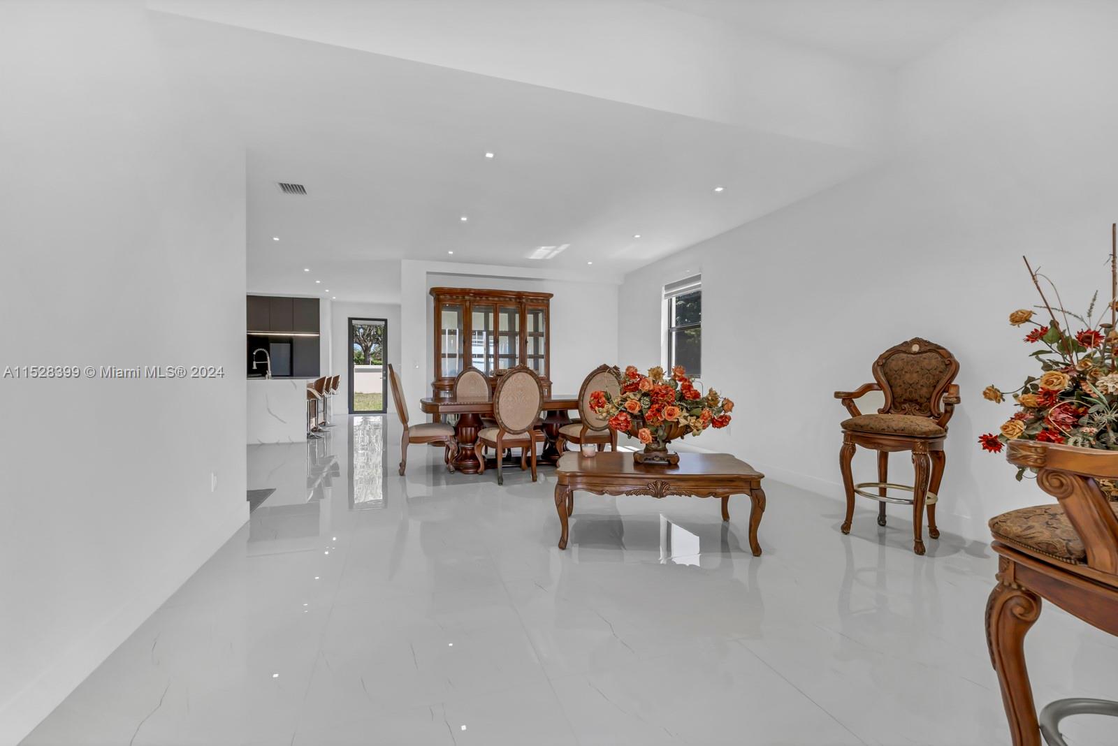 269 SE 27th Ter, Homestead, Florida 33033, 5 Bedrooms Bedrooms, ,3 BathroomsBathrooms,Residential,For Sale,269 SE 27th Ter,A11528399