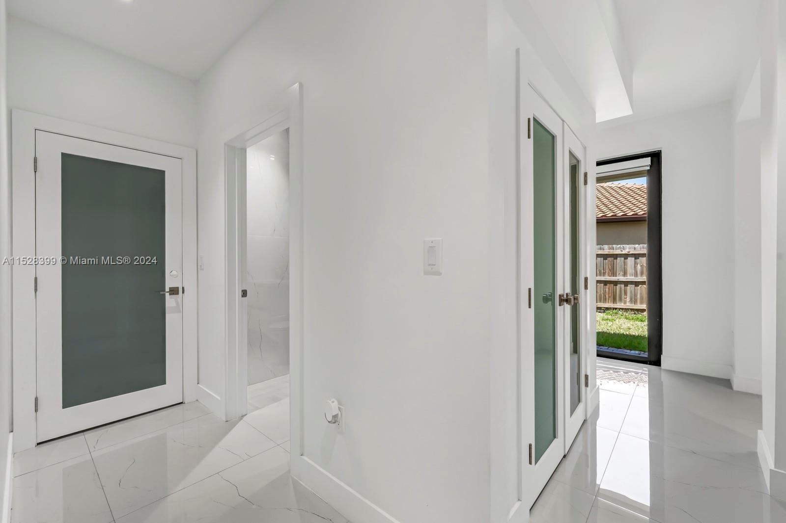 269 SE 27th Ter, Homestead, Florida 33033, 5 Bedrooms Bedrooms, ,3 BathroomsBathrooms,Residential,For Sale,269 SE 27th Ter,A11528399