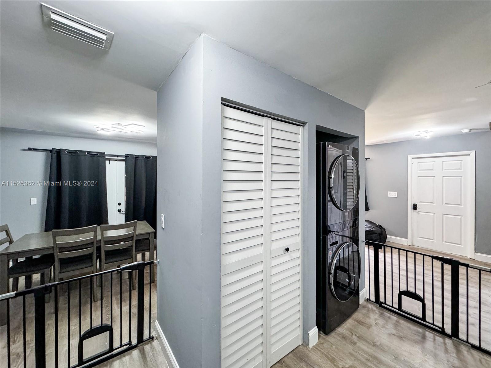 203 NE 12th Ave, Homestead, Florida 33030, 2 Bedrooms Bedrooms, ,1 BathroomBathrooms,Residential,For Sale,203 NE 12th Ave,A11525362