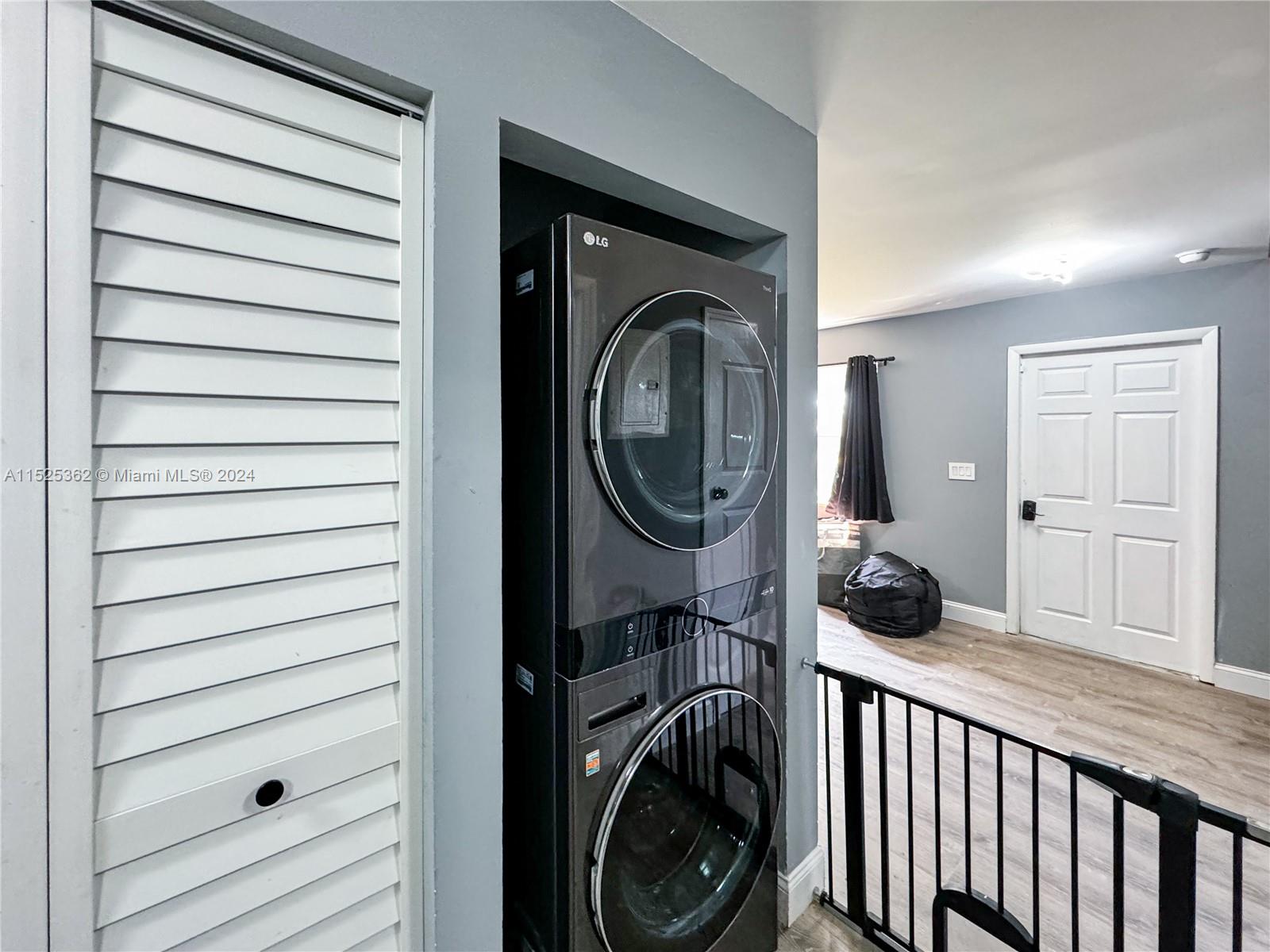 203 NE 12th Ave, Homestead, Florida 33030, 2 Bedrooms Bedrooms, ,1 BathroomBathrooms,Residential,For Sale,203 NE 12th Ave,A11525362