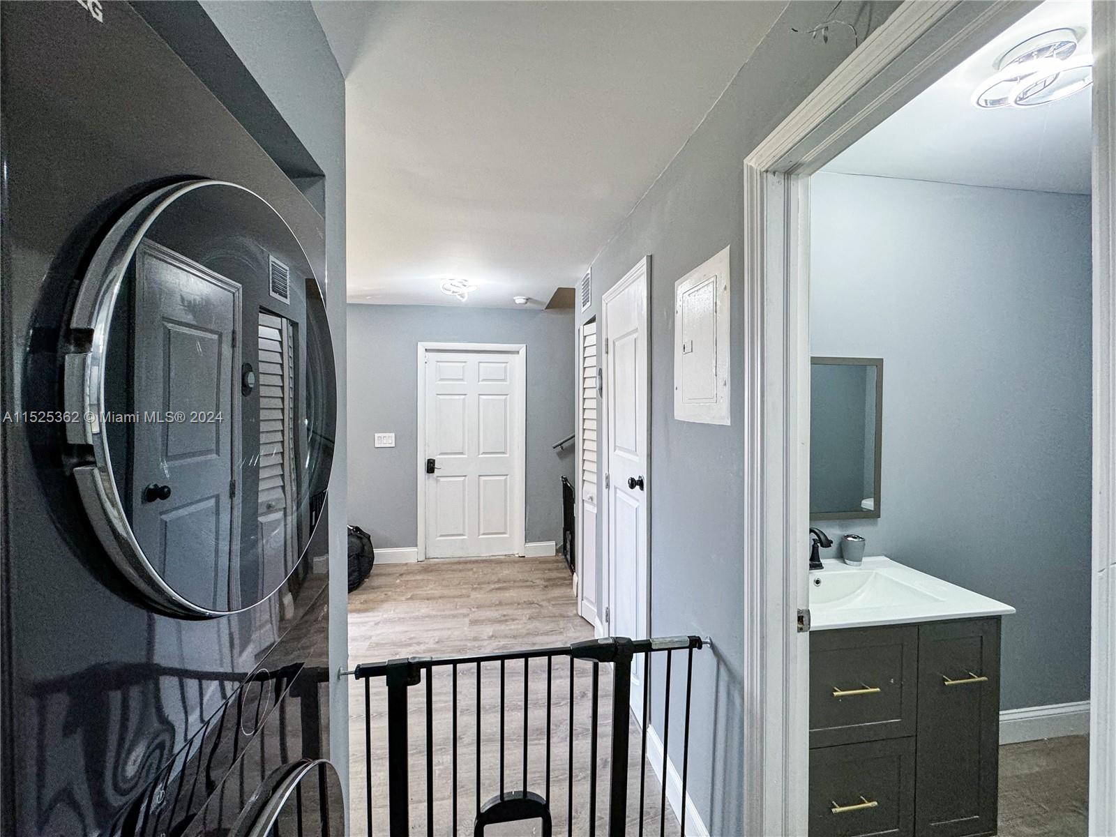 203 NE 12th Ave, Homestead, Florida 33030, 2 Bedrooms Bedrooms, ,1 BathroomBathrooms,Residential,For Sale,203 NE 12th Ave,A11525362