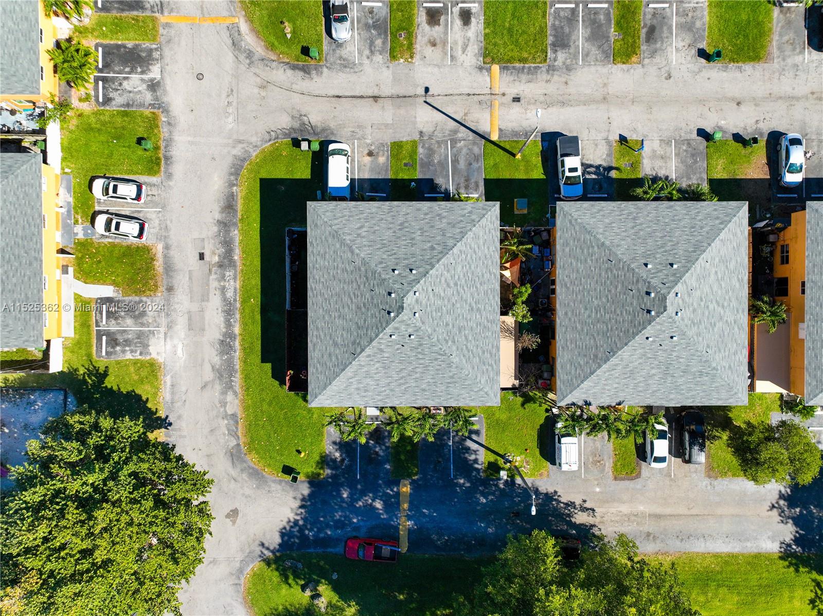 203 NE 12th Ave, Homestead, Florida 33030, 2 Bedrooms Bedrooms, ,1 BathroomBathrooms,Residential,For Sale,203 NE 12th Ave,A11525362