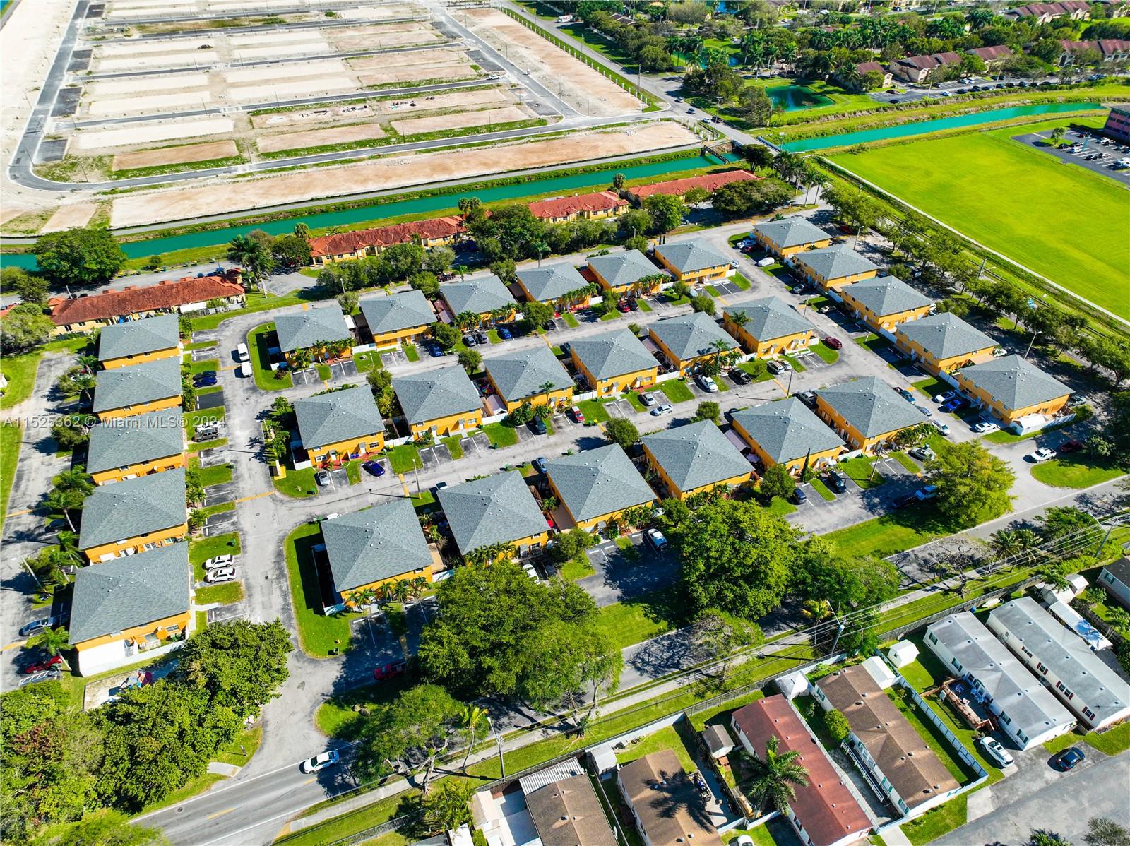 203 NE 12th Ave, Homestead, Florida 33030, 2 Bedrooms Bedrooms, ,1 BathroomBathrooms,Residential,For Sale,203 NE 12th Ave,A11525362