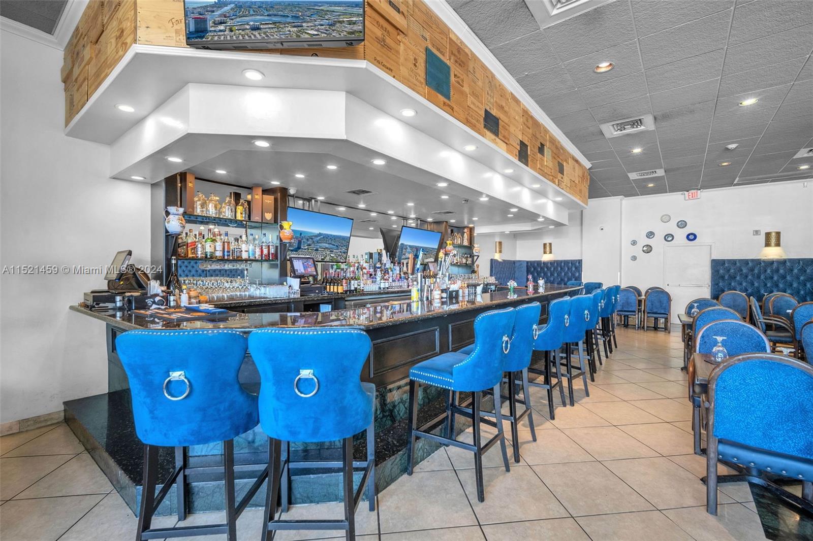 Hallandale Beach, Florida 33009, ,Businessopportunity,For Sale,A11521459