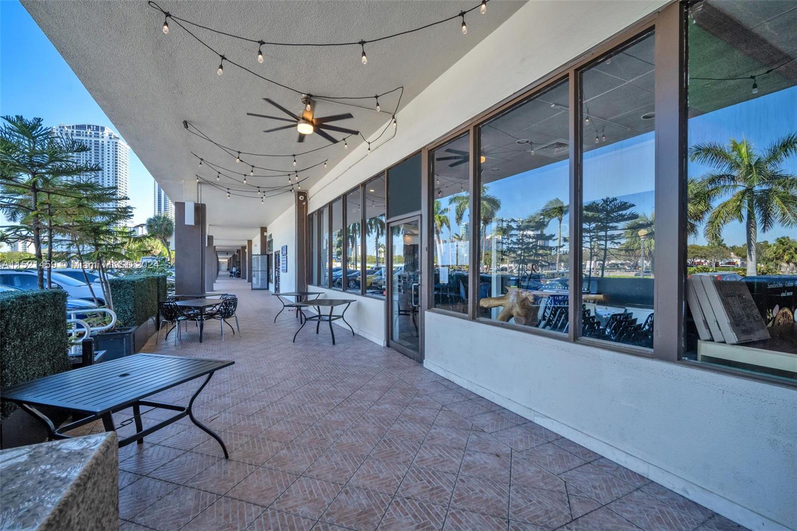 Hallandale Beach, Florida 33009, ,Businessopportunity,For Sale,A11521459