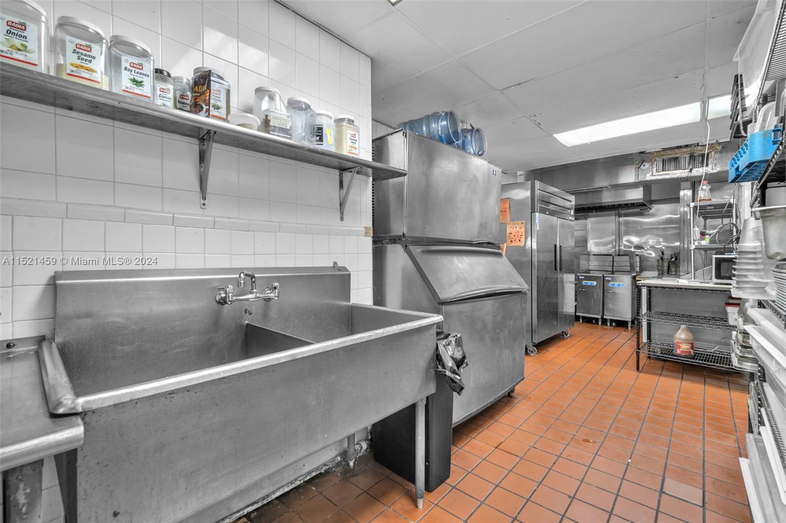 Hallandale Beach, Florida 33009, ,Businessopportunity,For Sale,A11521459