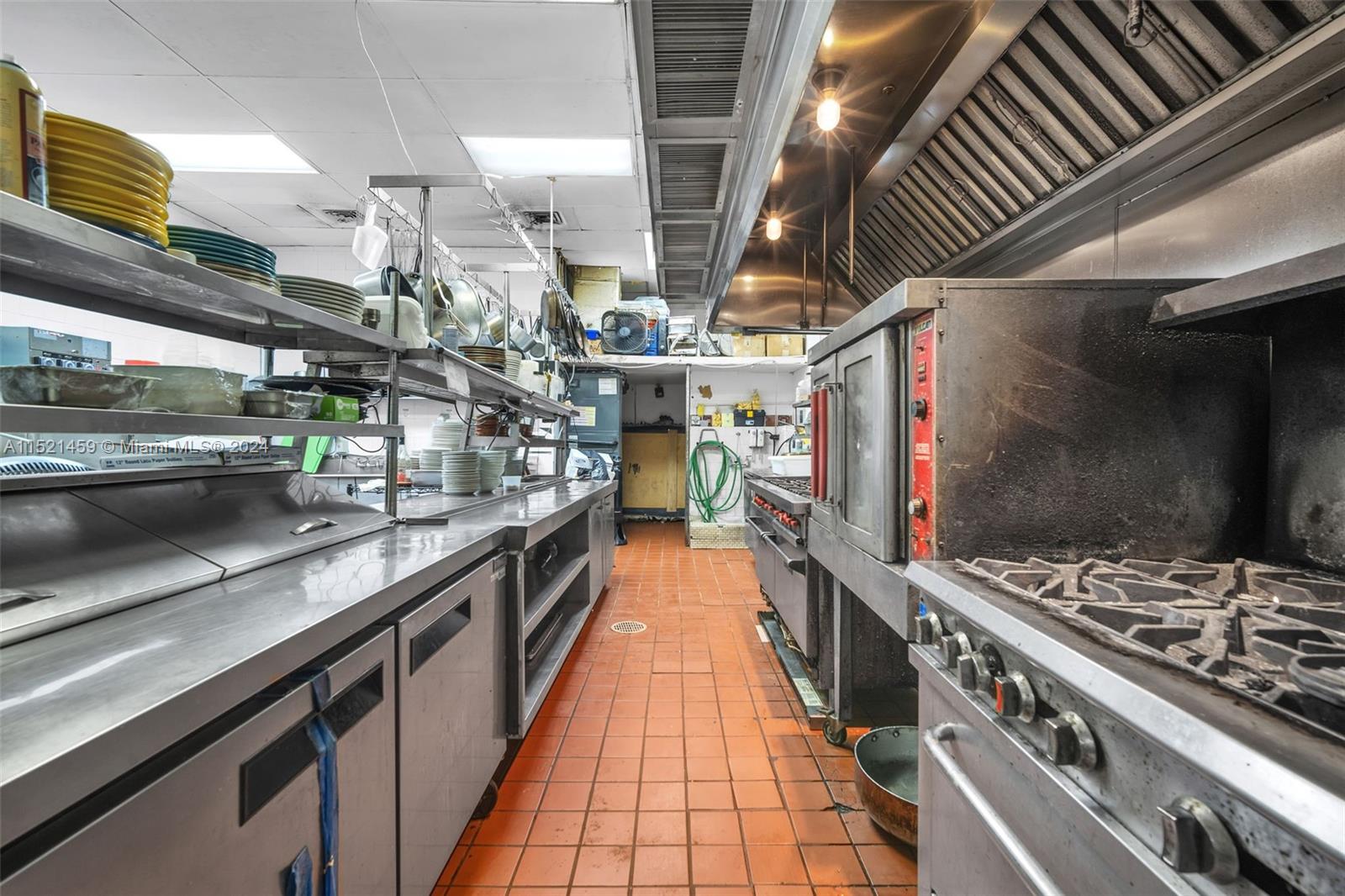 Hallandale Beach, Florida 33009, ,Businessopportunity,For Sale,A11521459