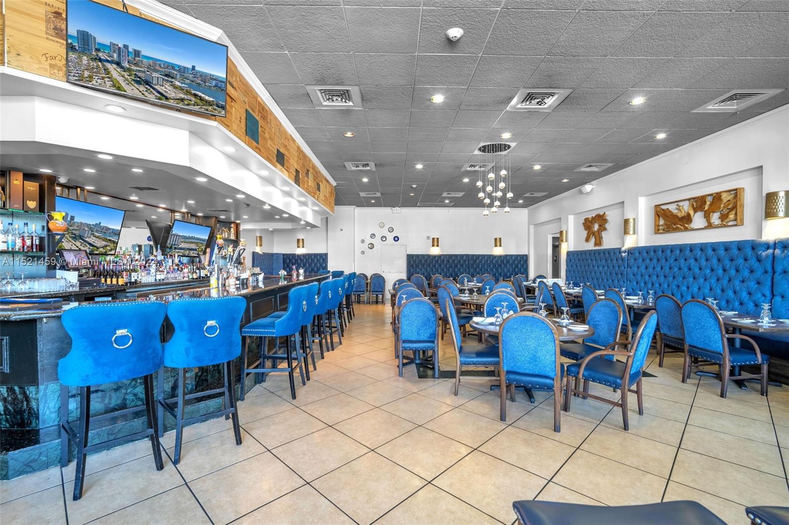 Bristo - Dining Area