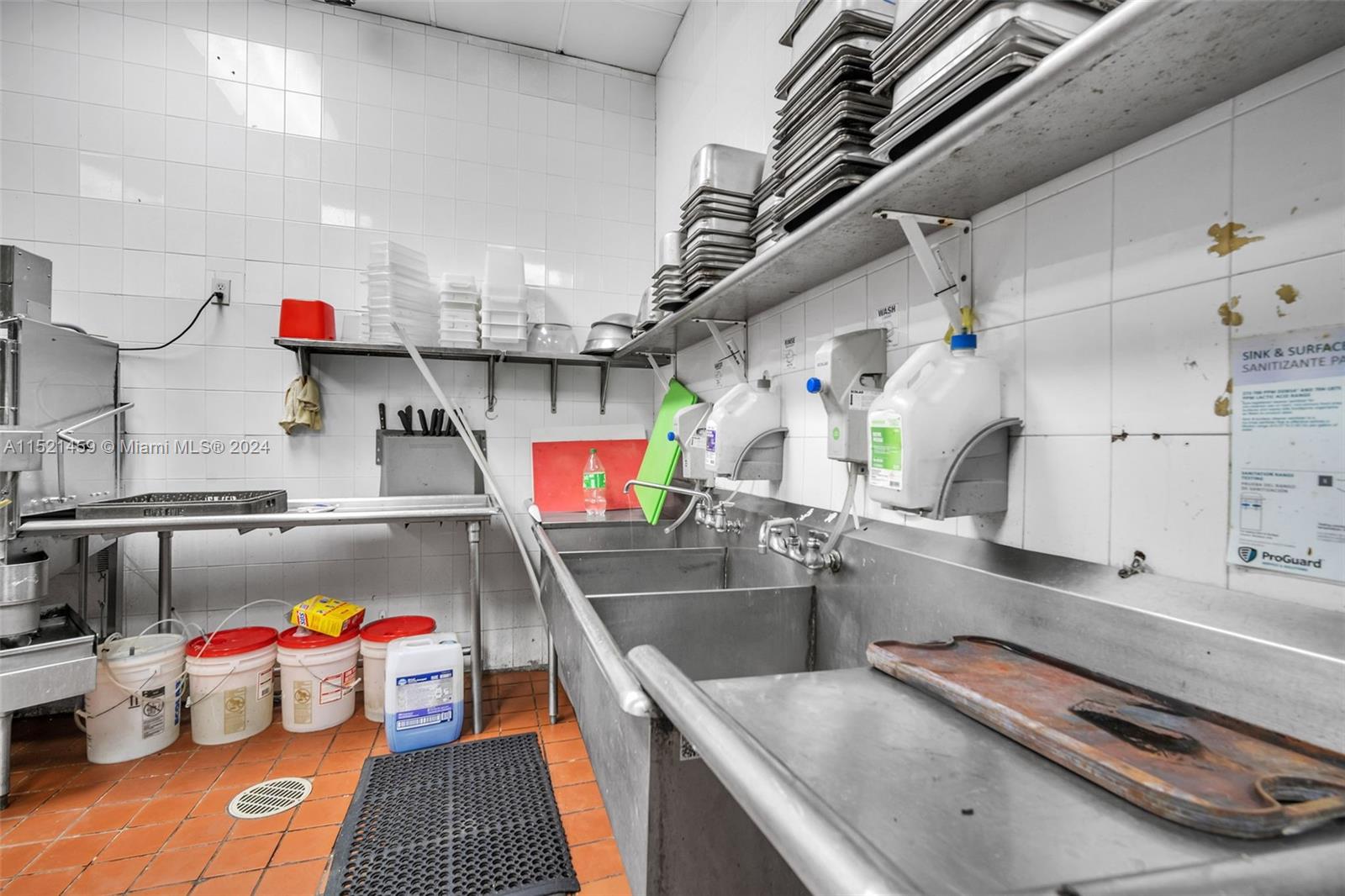 Hallandale Beach, Florida 33009, ,Businessopportunity,For Sale,A11521459