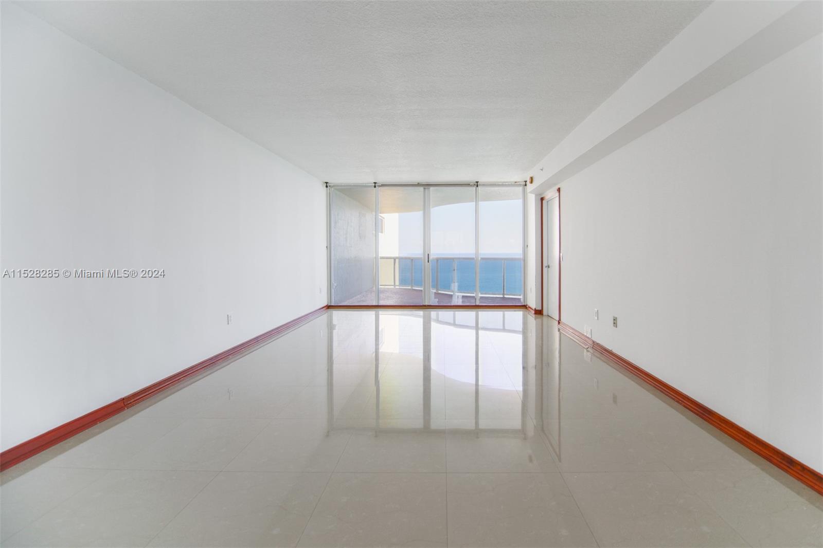 17555 Collins Ave 2202, Sunny Isles Beach, Florida 33160, 2 Bedrooms Bedrooms, ,2 BathroomsBathrooms,Residential,For Sale,17555 Collins Ave 2202,A11528285
