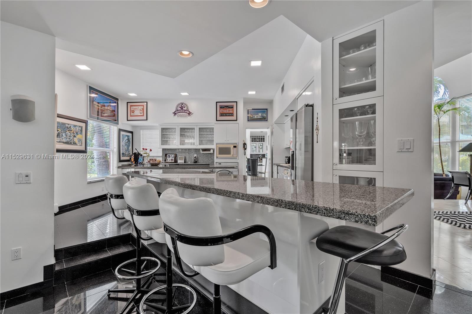 8768 62nd Ct, Pinecrest, FL, 33156 United States, 5 Bedrooms Bedrooms, ,4 BathroomsBathrooms,Residential,For Sale,62nd Ct,A11529631