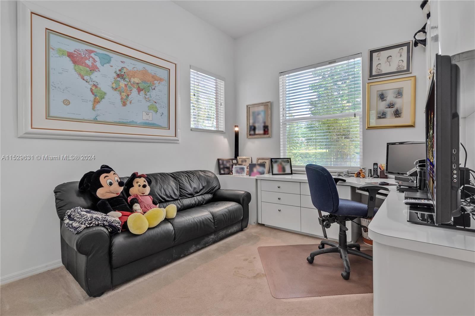 8768 62nd Ct, Pinecrest, FL, 33156 United States, 5 Bedrooms Bedrooms, ,4 BathroomsBathrooms,Residential,For Sale,62nd Ct,A11529631