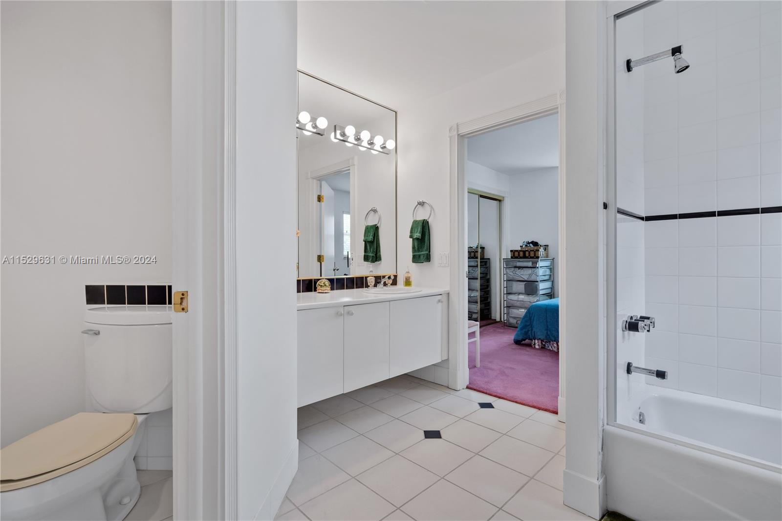 8768 62nd Ct, Pinecrest, FL, 33156 United States, 5 Bedrooms Bedrooms, ,4 BathroomsBathrooms,Residential,For Sale,62nd Ct,A11529631