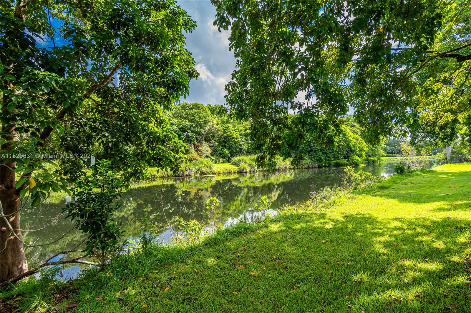 8768 62nd Ct, Pinecrest, FL, 33156 United States, 5 Bedrooms Bedrooms, ,4 BathroomsBathrooms,Residential,For Sale,62nd Ct,A11529631