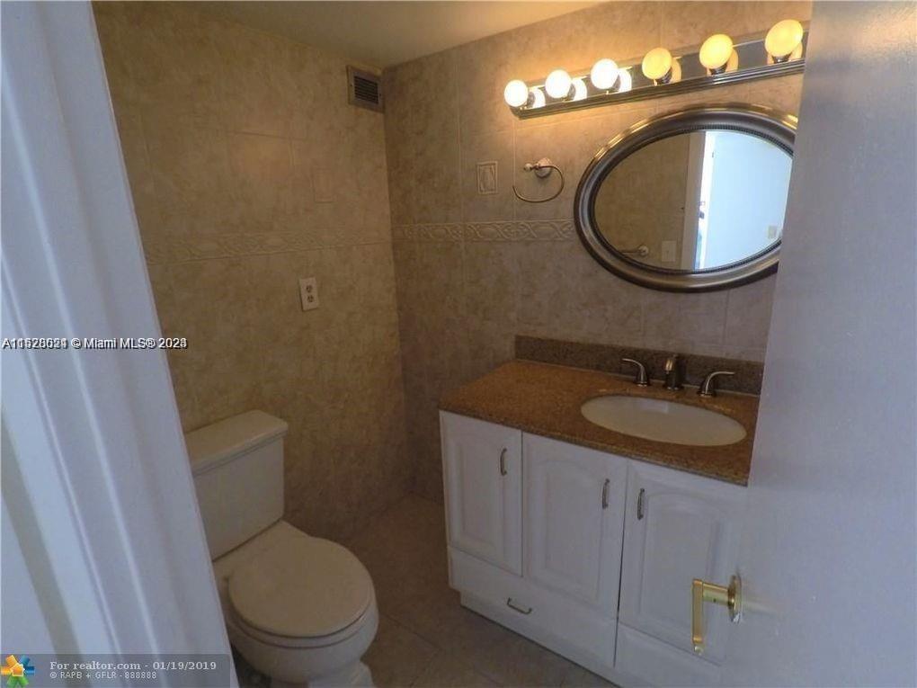 2780 183rd St, Aventura, FL, 33160 United States, 2 Bedrooms Bedrooms, ,2 BathroomsBathrooms,Residential,For Sale,183rd St,A11528021