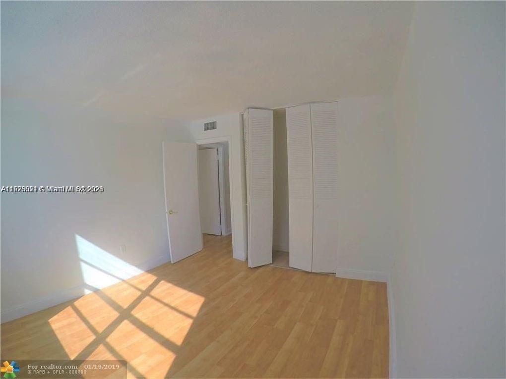 2780 183rd St, Aventura, FL, 33160 United States, 2 Bedrooms Bedrooms, ,2 BathroomsBathrooms,Residential,For Sale,183rd St,A11528021