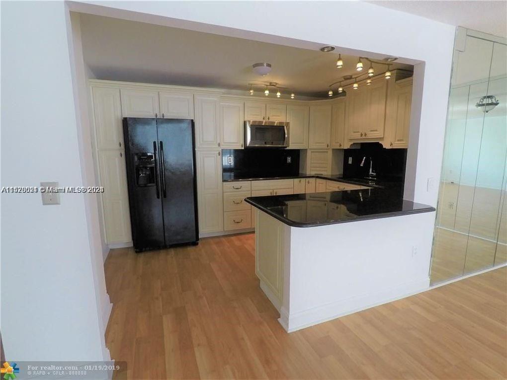 2780 183rd St, Aventura, FL, 33160 United States, 2 Bedrooms Bedrooms, ,2 BathroomsBathrooms,Residential,For Sale,183rd St,A11528021