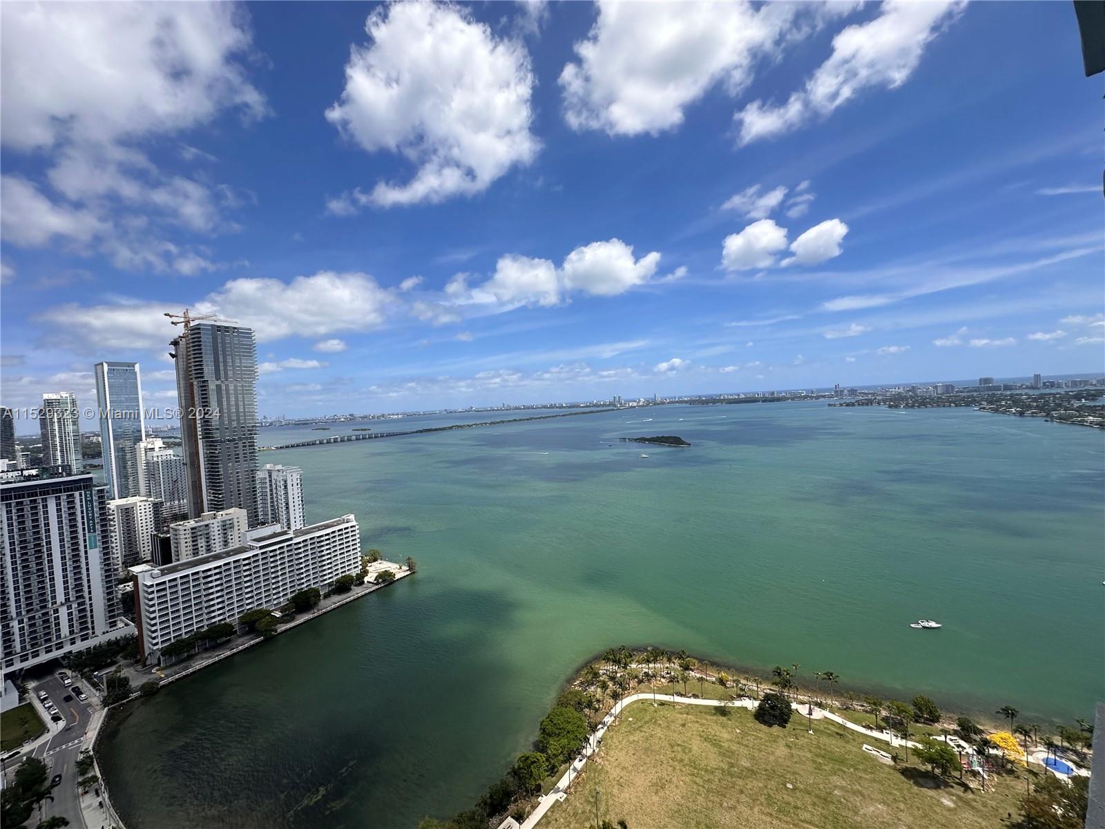 3 BED/ 3 BATH WITH INCREDIBLE VIEWS OF BISCAYNE BAY AND THE MIAMI SKYLINE IN THE HEART OF EDGEWATER FOR RENT. Spacious living/dining room with eat-in kitchen with natural light throughout and water views from every angle. Bedrooms are spacious with access to private balconies. Vacant and easy to show!