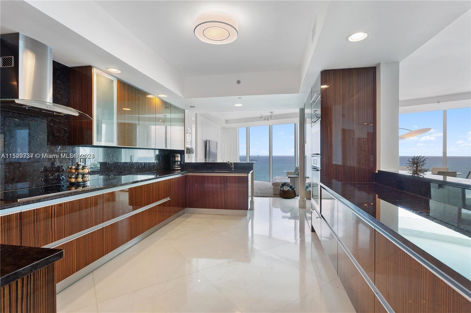 2711 S Ocean Dr 2705, Hollywood, Florida 33019, 3 Bedrooms Bedrooms, ,3 BathroomsBathrooms,Residentiallease,For Rent,2711 S Ocean Dr 2705,A11529737