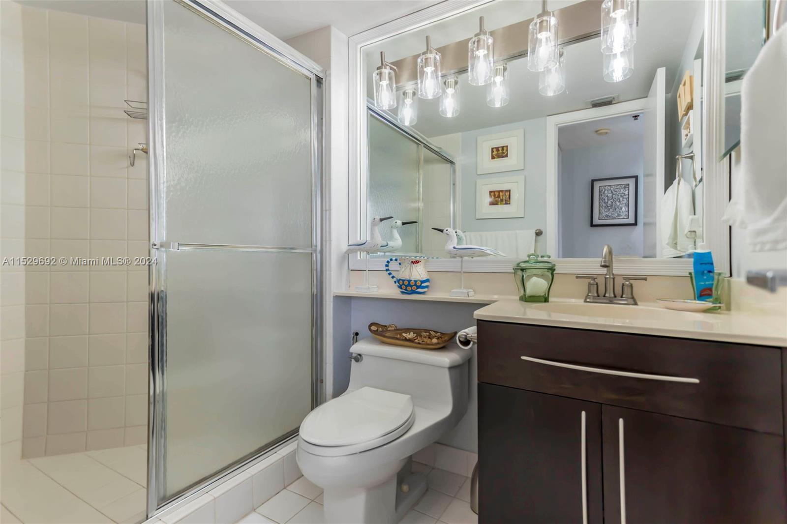 6767 Collins Ave 1607, Miami Beach, Florida 33141, 2 Bedrooms Bedrooms, ,2 BathroomsBathrooms,Residential,For Sale,6767 Collins Ave 1607,A11529692