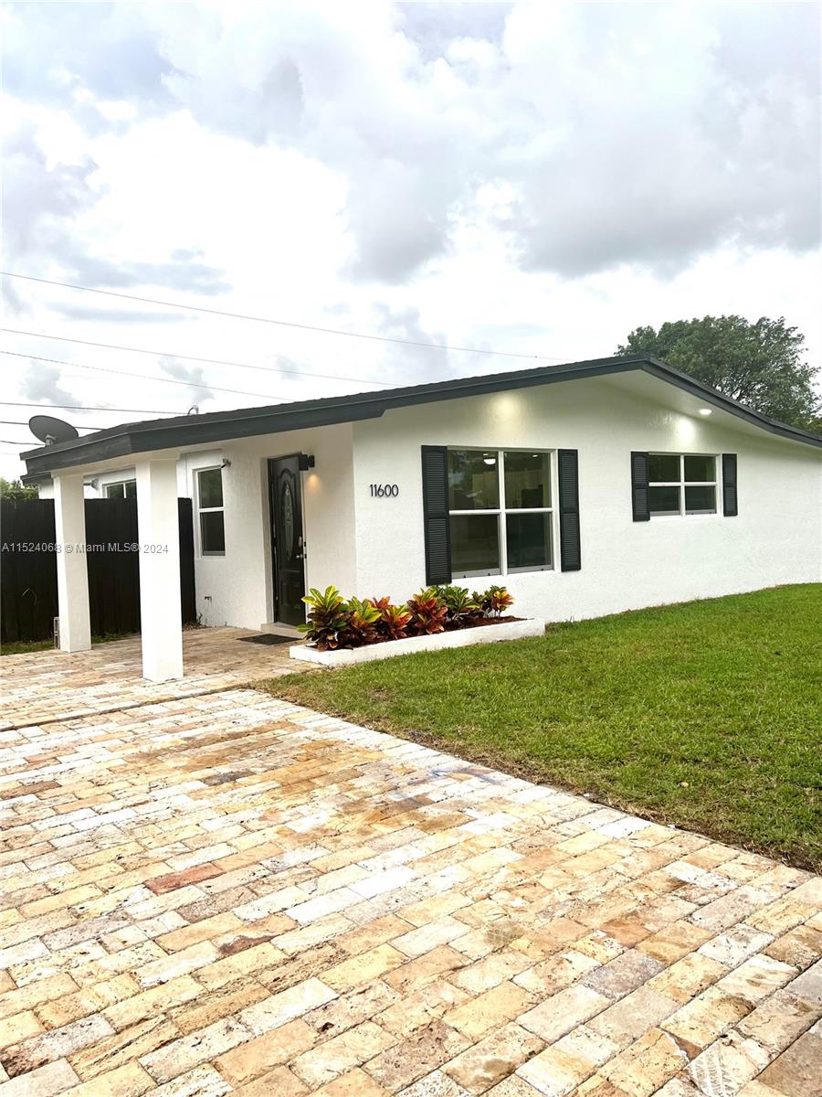 11600 SW 136th St  For Sale A11524068, FL