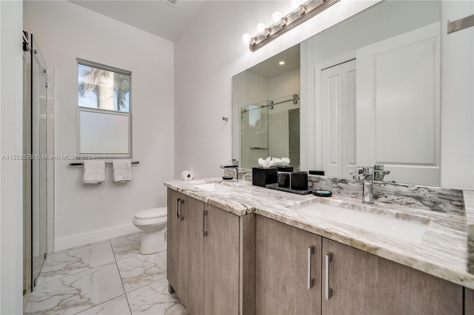 445 River Court, Marco Island, FL, 34145 United States, 4 Bedrooms Bedrooms, ,3 BathroomsBathrooms,Residential,For Sale,River Court,A11528579