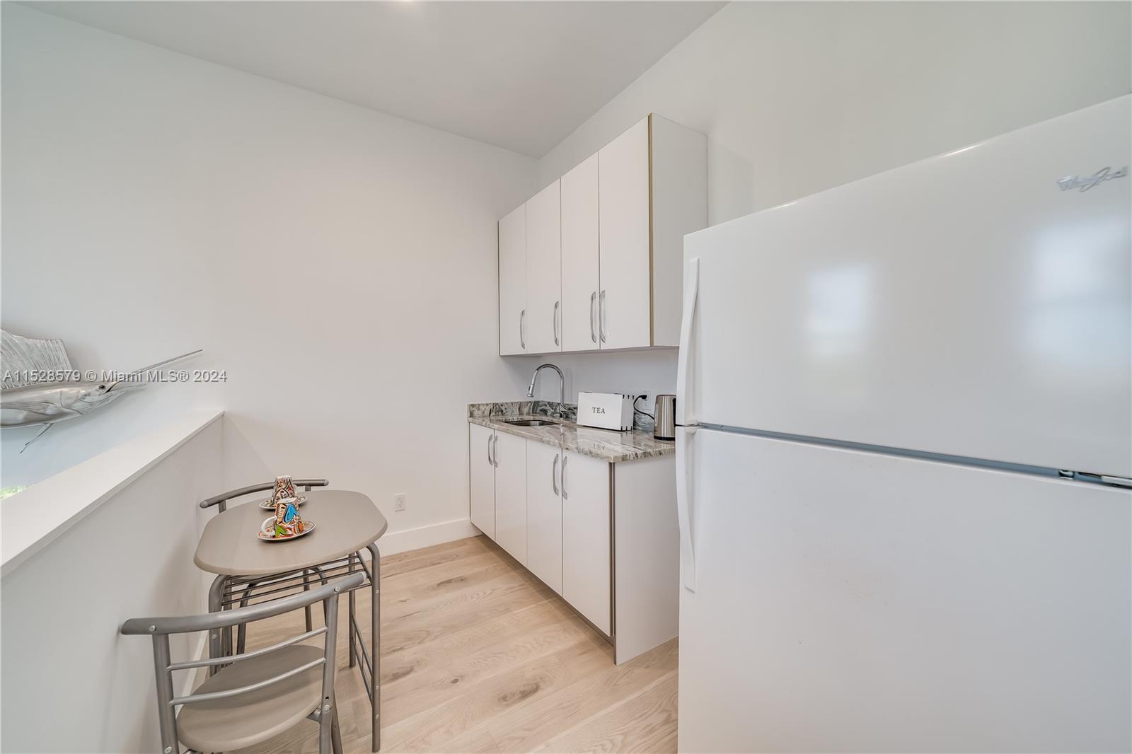 445 River Court, Marco Island, FL, 34145 United States, 4 Bedrooms Bedrooms, ,3 BathroomsBathrooms,Residential,For Sale,River Court,A11528579