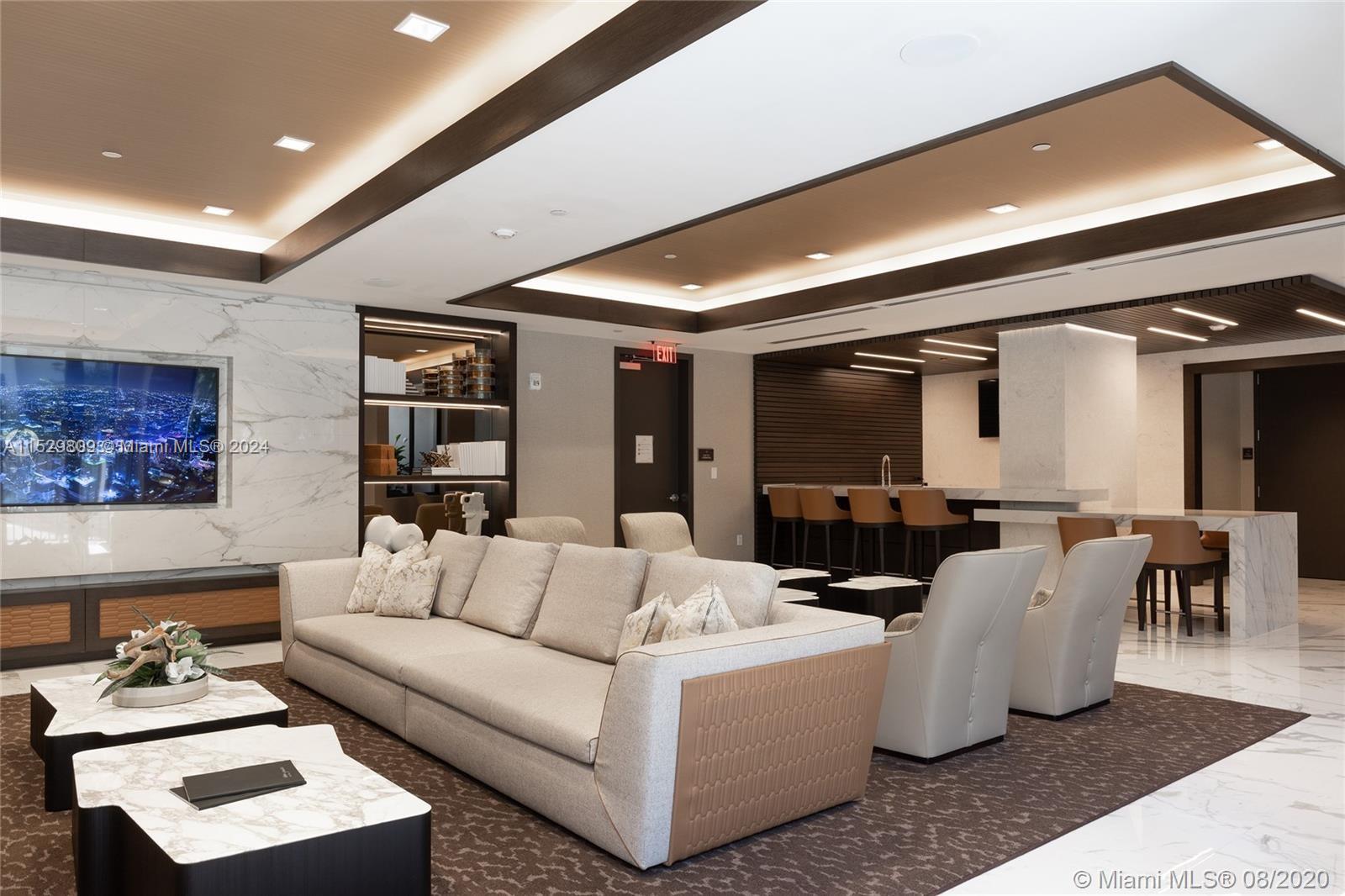 301 Altara Ave 201, Coral Gables, Florida 33146, 1 Bedroom Bedrooms, ,1 BathroomBathrooms,Residential,For Sale,301 Altara Ave 201,A11529809