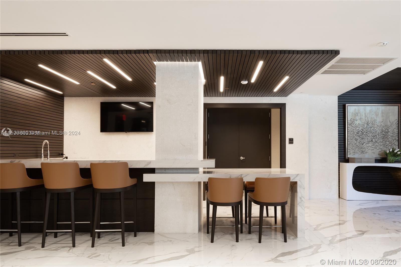 301 Altara Ave 201, Coral Gables, Florida 33146, 1 Bedroom Bedrooms, ,1 BathroomBathrooms,Residential,For Sale,301 Altara Ave 201,A11529809