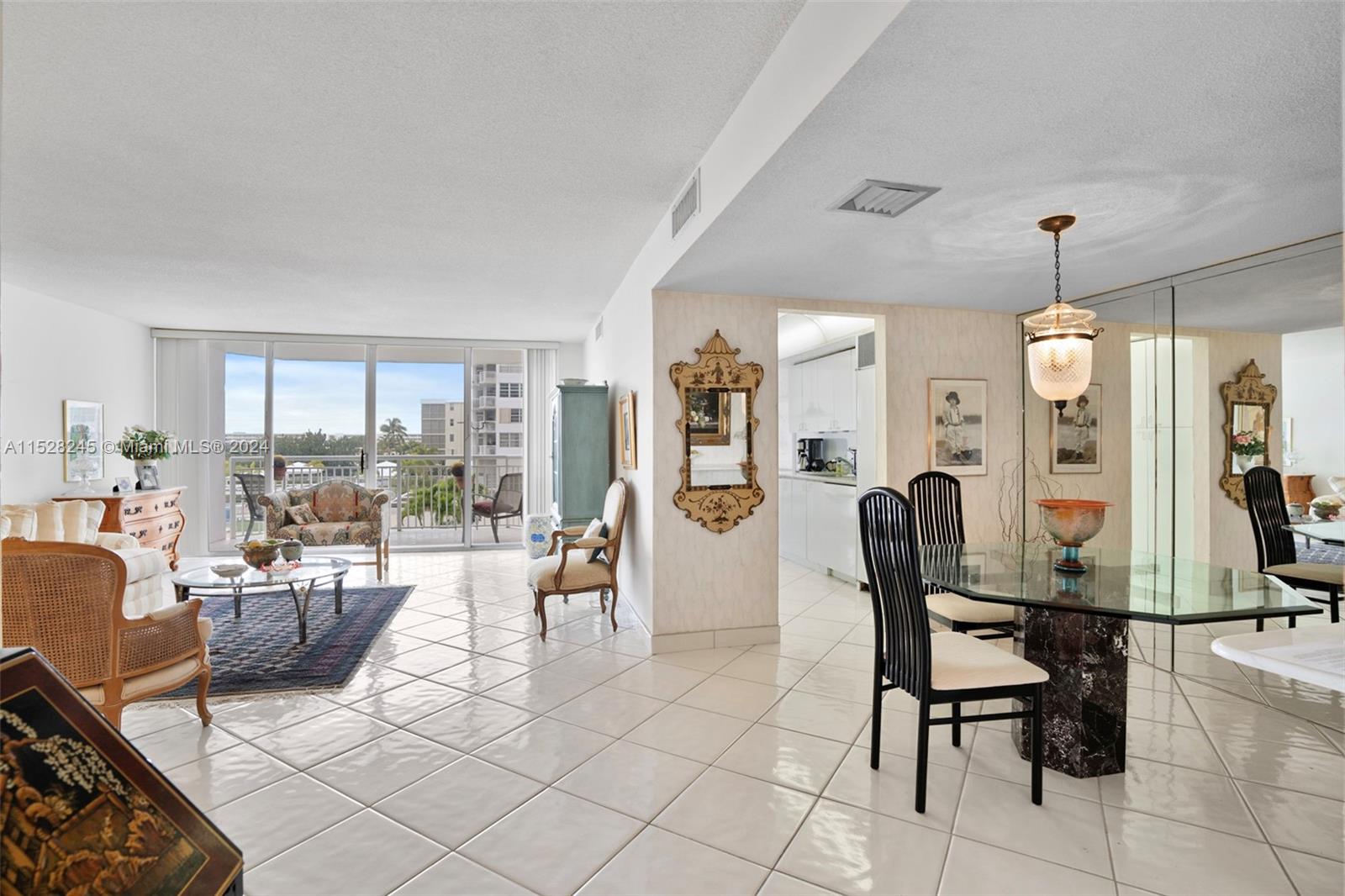 18061 Biscayne Blvd, Aventura, FL, 33160 United States, 2 Bedrooms Bedrooms, ,2 BathroomsBathrooms,Residential,For Sale,Biscayne Blvd,A11528245