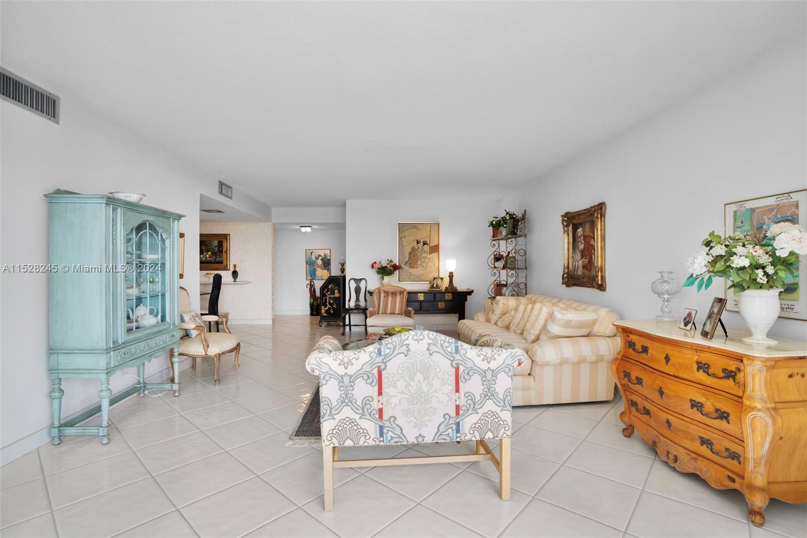 18061 Biscayne Blvd, Aventura, FL, 33160 United States, 2 Bedrooms Bedrooms, ,2 BathroomsBathrooms,Residential,For Sale,Biscayne Blvd,A11528245