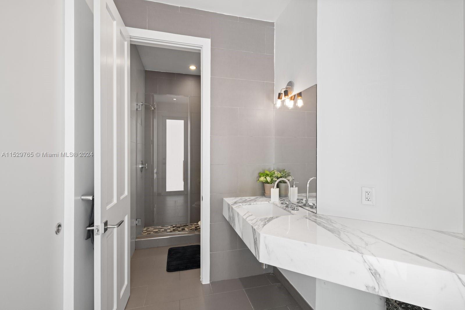 6445 102nd St, Pinecrest, FL, 33156 United States, 6 Bedrooms Bedrooms, ,5 BathroomsBathrooms,Residential,For Sale,102nd St,A11529765