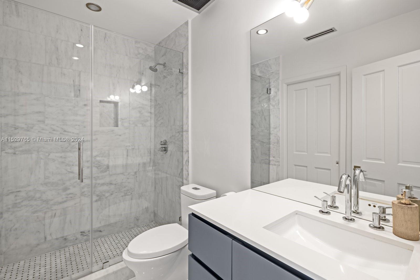 6445 102nd St, Pinecrest, FL, 33156 United States, 6 Bedrooms Bedrooms, ,5 BathroomsBathrooms,Residential,For Sale,102nd St,A11529765