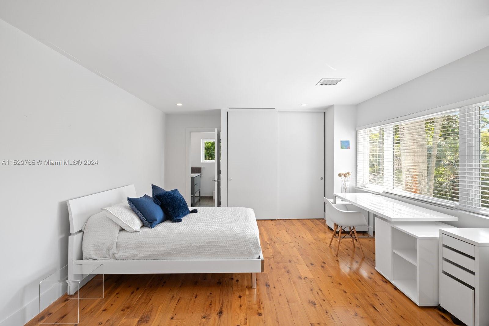 6445 102nd St, Pinecrest, FL, 33156 United States, 6 Bedrooms Bedrooms, ,5 BathroomsBathrooms,Residential,For Sale,102nd St,A11529765