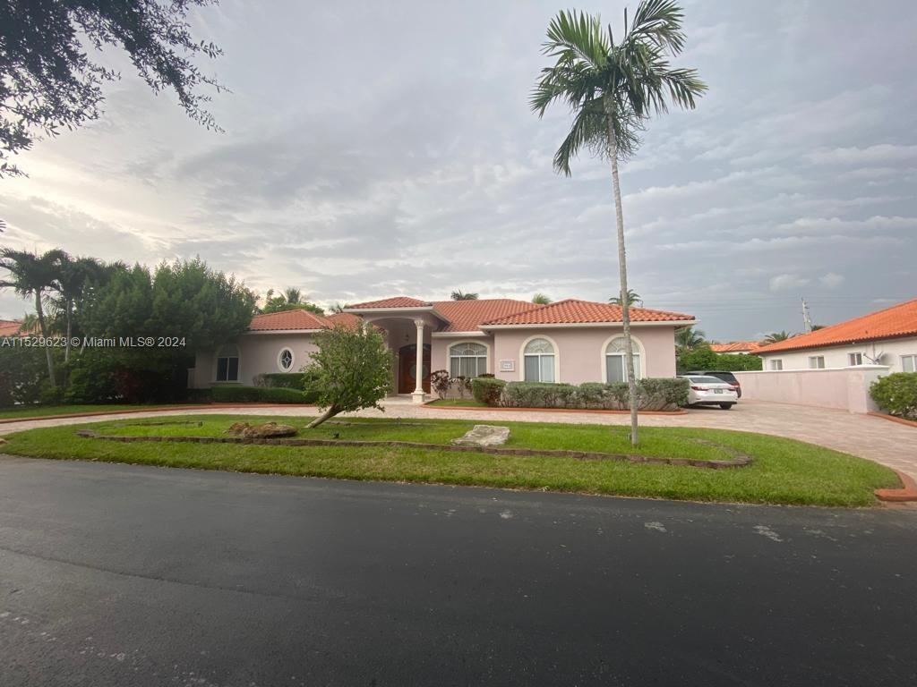 7464 SW 122nd Pl #7464 For Sale A11529623, FL
